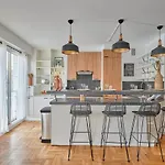 Superb Apartment In The Heart Of The 16Th District