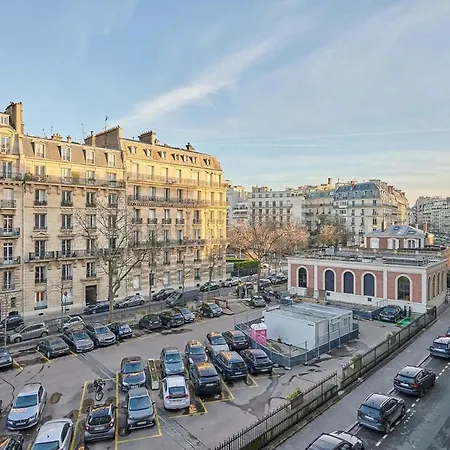 Superb In The Heart Of The 16th District Apartment Paris