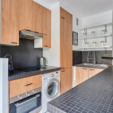 Superb In The Heart Of The 16th District Paris